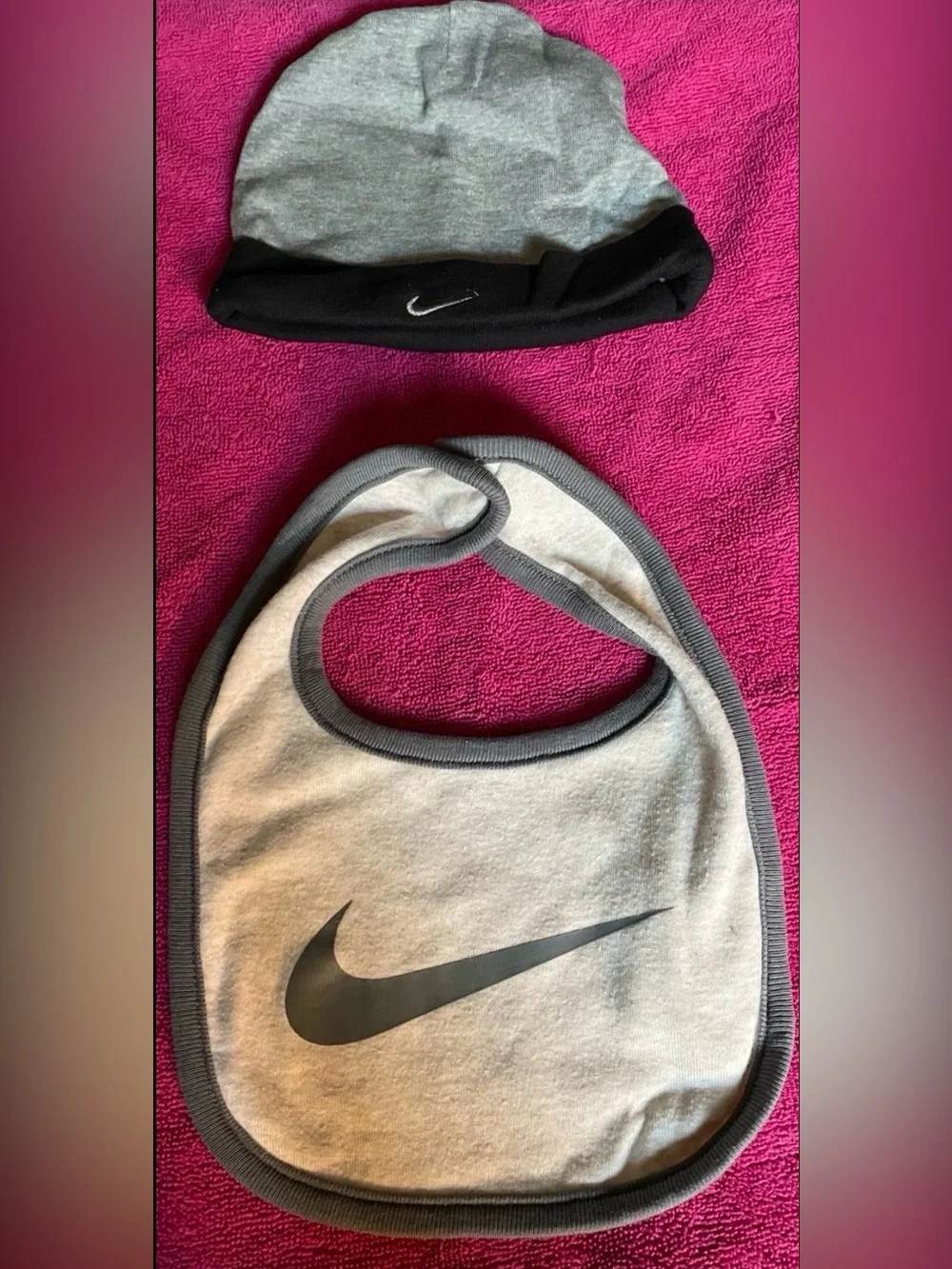 Infant Nike Lot (0-6 month)